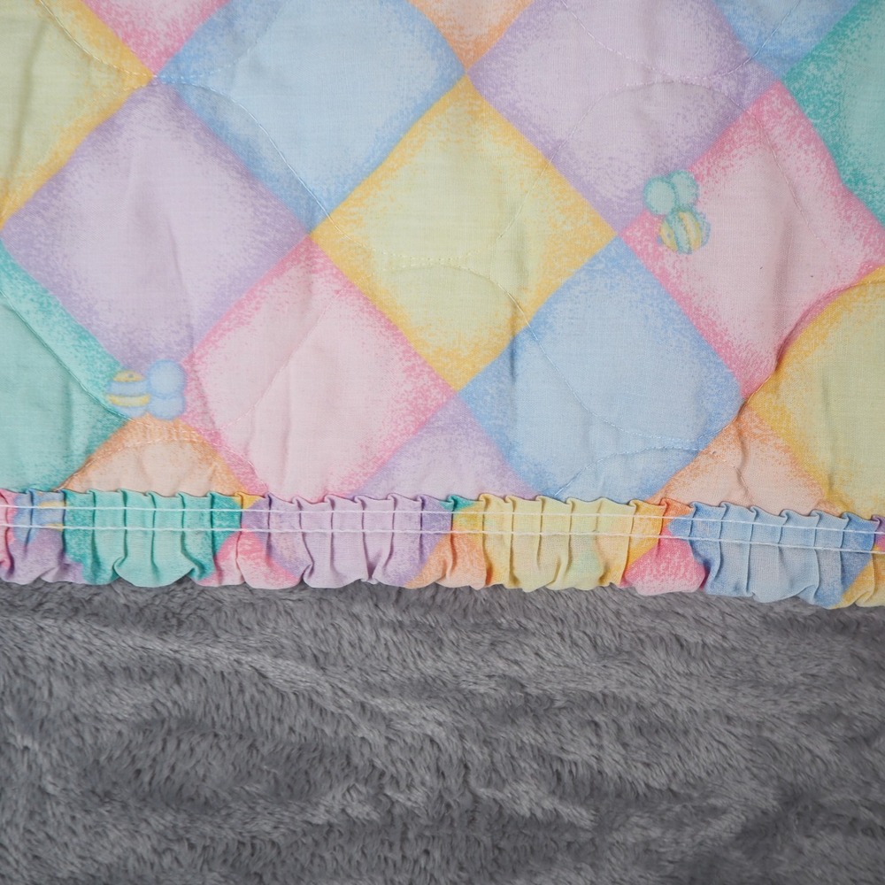 Vintage Carter's Pastel Ruffle Quilt Teddy Bears Honey Bees Blanket Reversible - Picture 4 of 11